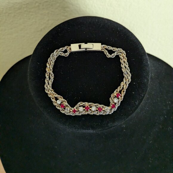 Gold Tone White Red Small Stone Bracelet Two Strand Preppy Classic Quiet Luxury - Picture 1 of 11